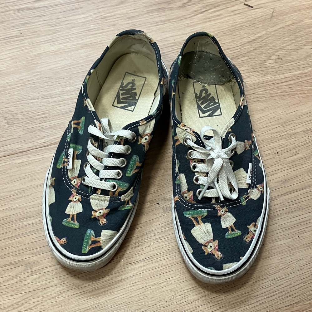 Vans Black Canvas Shoes with Hula Print